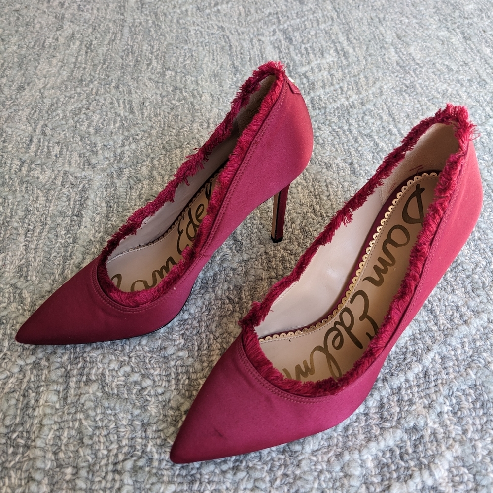 Sam Edelman fringe detail red pumps
